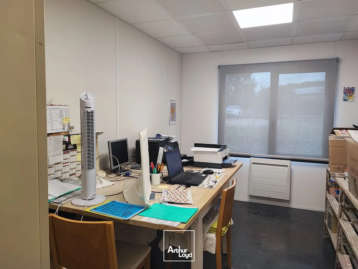 ISLE Local d'activité Isle 300 m²