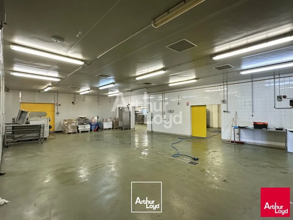 Rare sur le marche - Bâtiment indépendant - 855m²