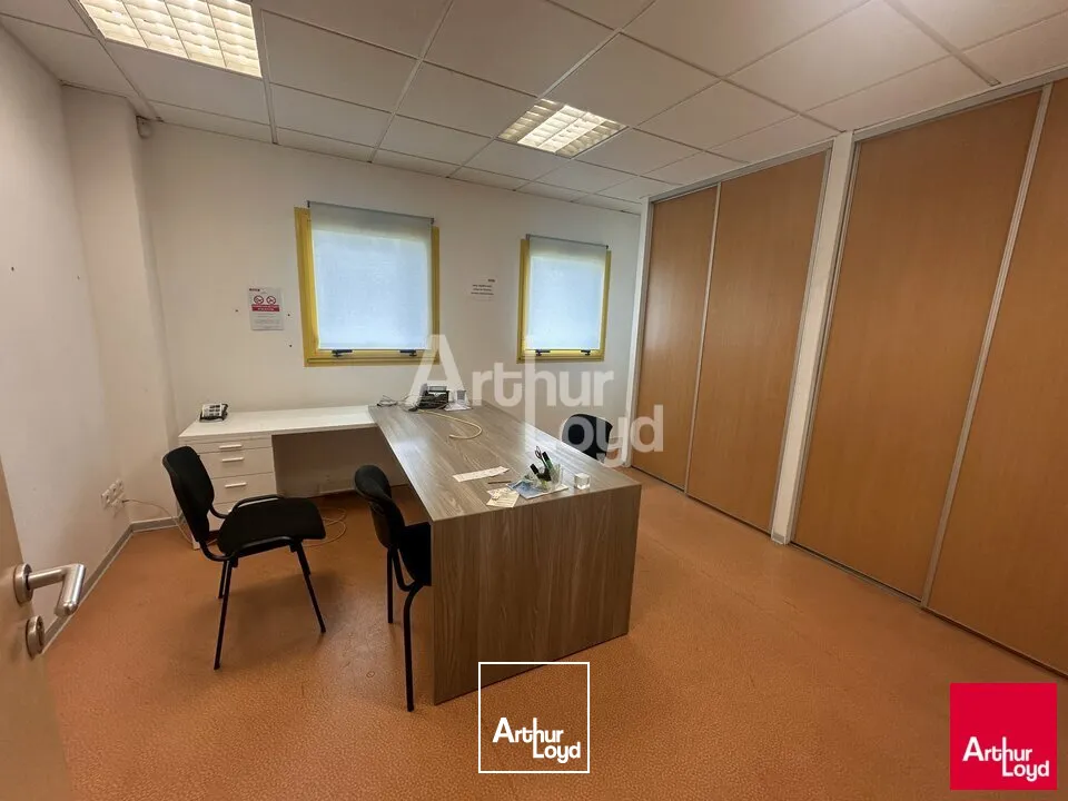 ST JEAN SUR VILAINE - LOCAL D'ACTIVITE A LOUER - 755 M²