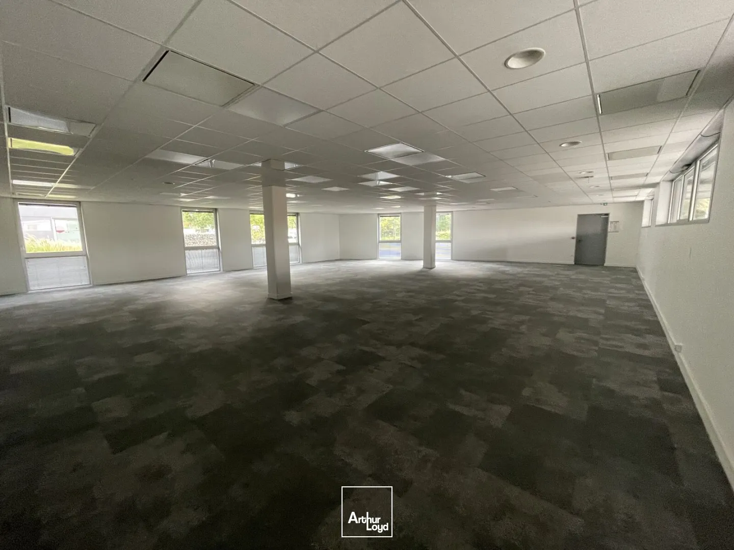 Zone de la Pilaterie - HUB DE MARCQ - Bureaux à Louer - Avec Parkings