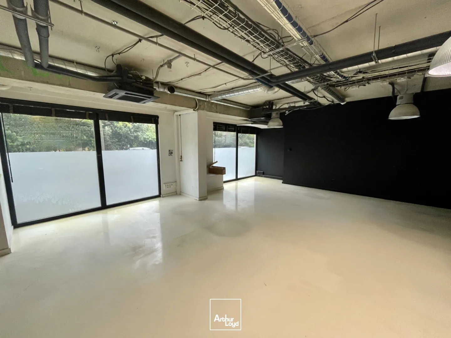 Locaux commerciaux à louer à ROUEN 76000