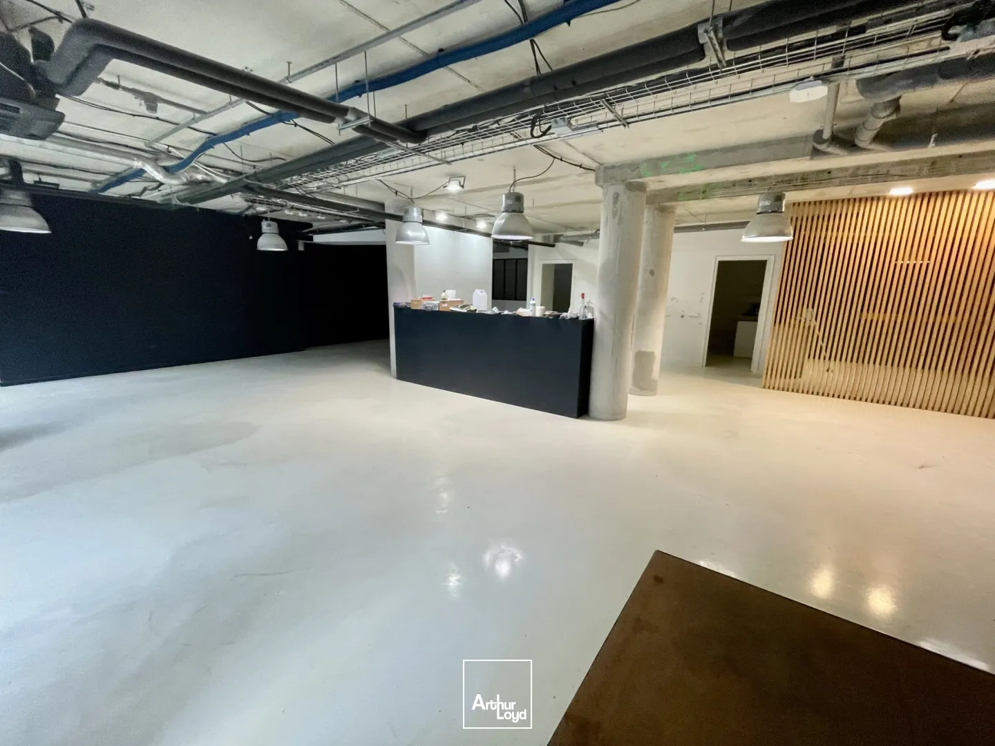 Locaux commerciaux à louer à ROUEN 76000