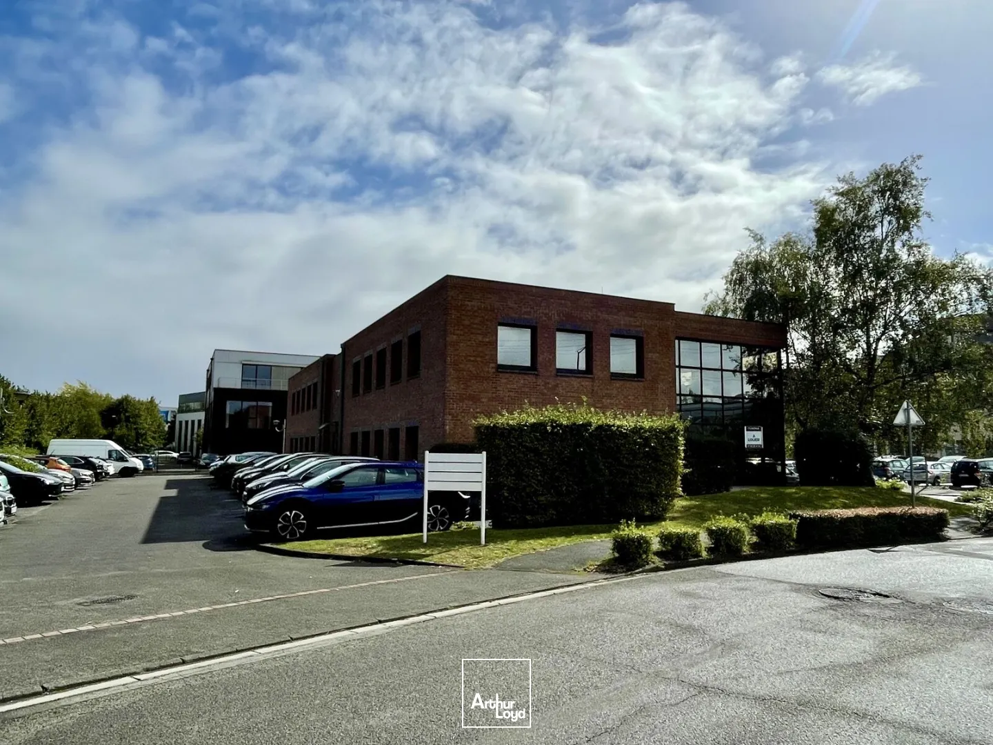 Parc Europe - Bureaux lumineux à louer - 190 m² fonctionnels avec parkings à Marcq-en-Baroeul