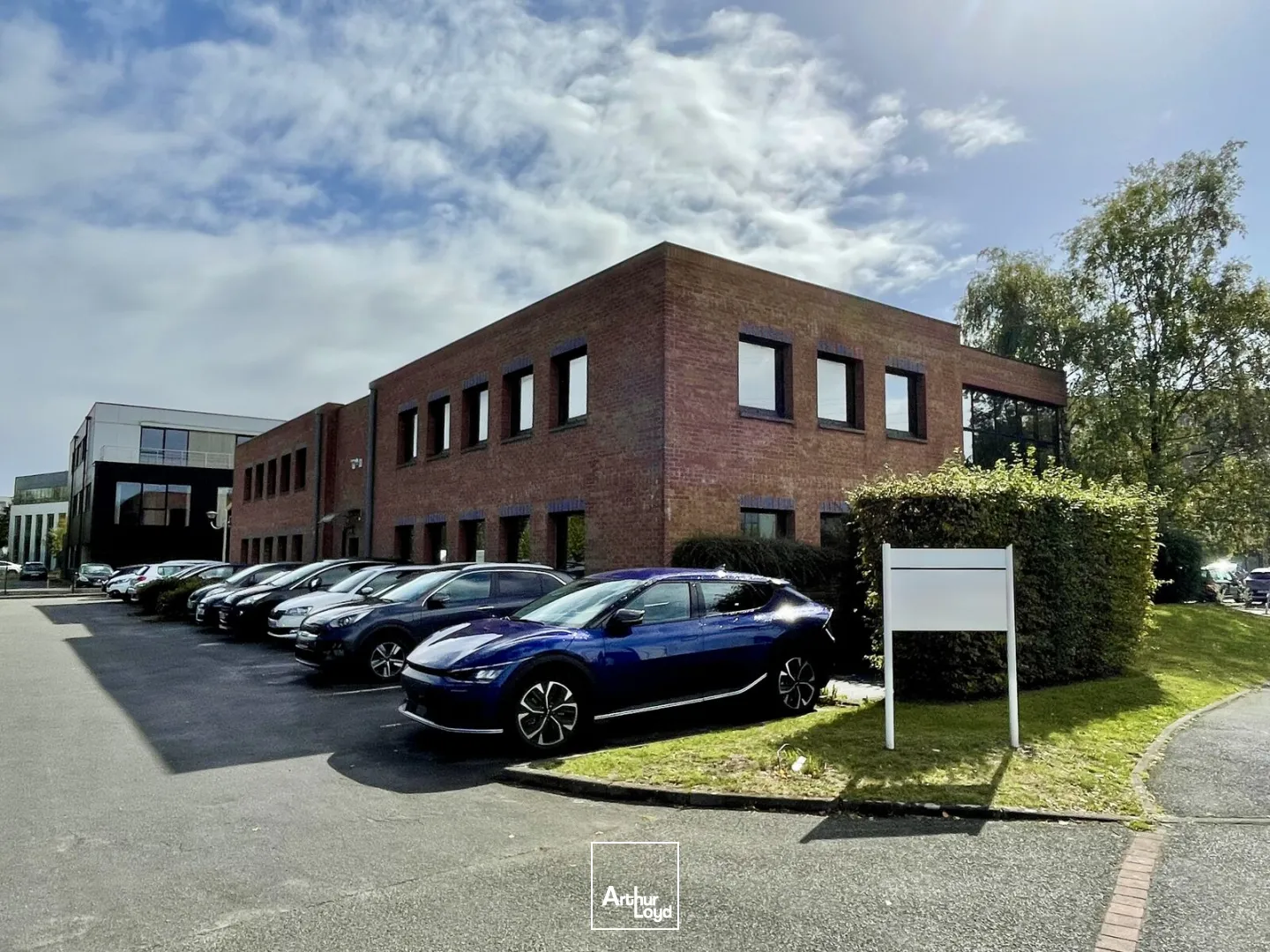 Parc Europe - Bureaux lumineux à louer - 190 m² fonctionnels avec parkings à Marcq-en-Baroeul
