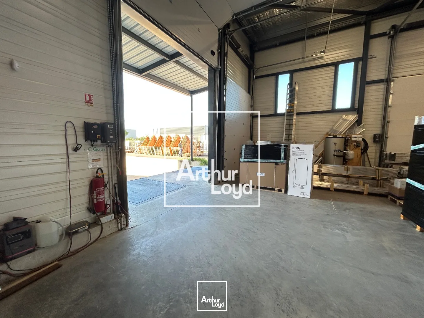 Bâtiment d'activité moderne à la location à Perpignan