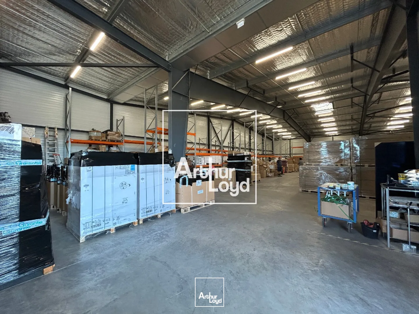 Bâtiment d'activité moderne à la location à Perpignan