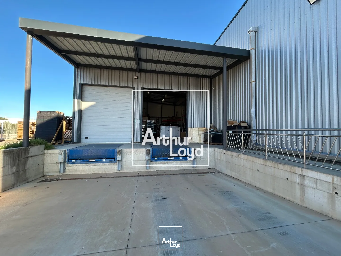 Bâtiment d'activité moderne à la location à Perpignan