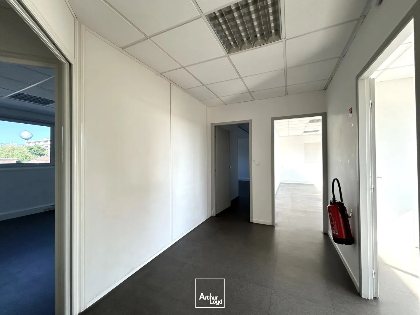 Plateaux de bureaux à louer - Lormont au pied du tram A