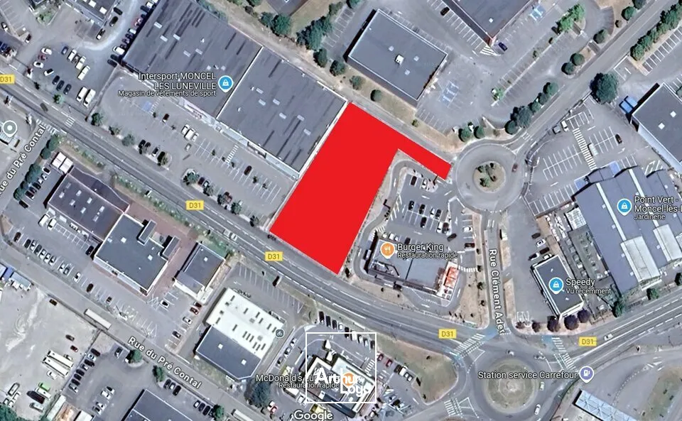 TERRAIN à LOUER de 2500 m²