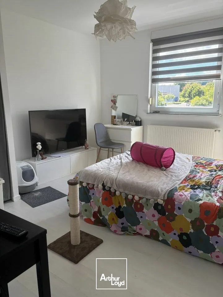 LOCAL COMMERCIAL à VENDRE de 645 m²