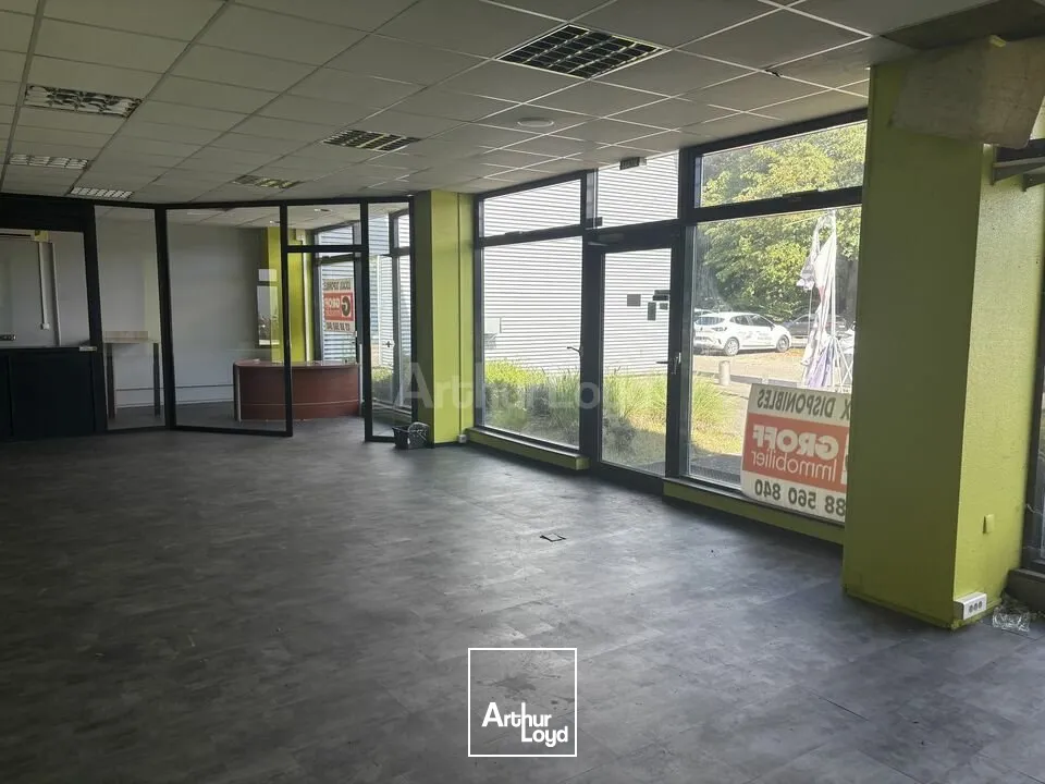 LOCAL COMMERCIAL à LOUER de 485 m²