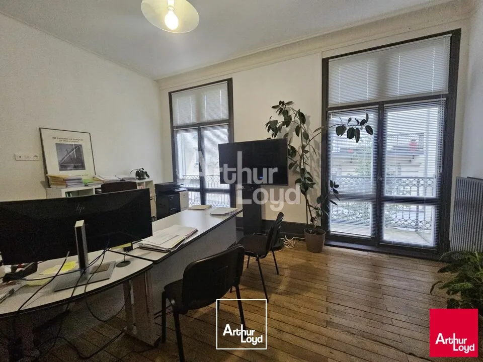 Angers centre ville bureaux de 108 m² à louer 