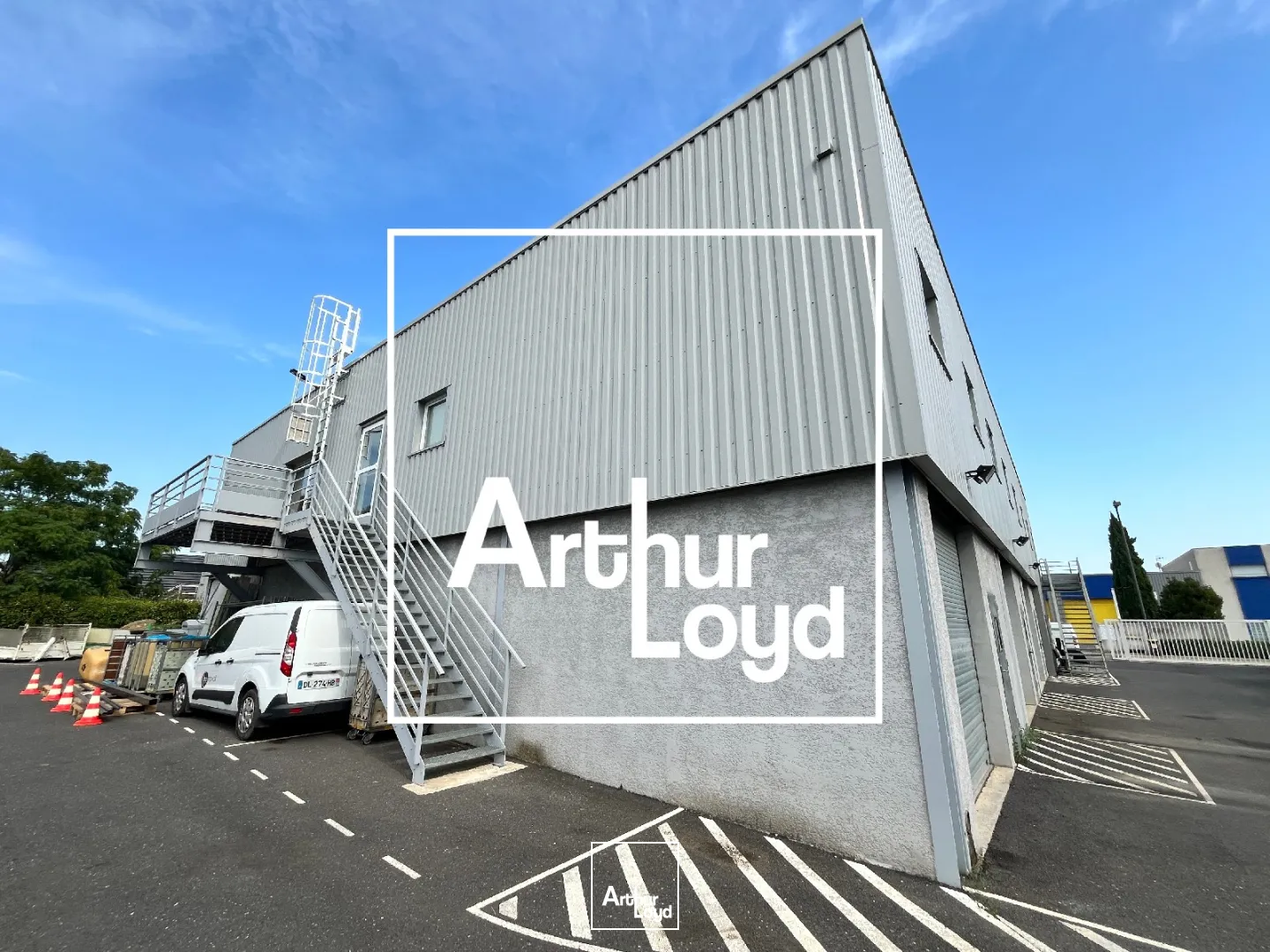 Bureaux à louer à Gallargues, 444,50 m2 divisibles dès 151,9 m2 : votre entreprise au coeur d'un pôle d'activités dynamique