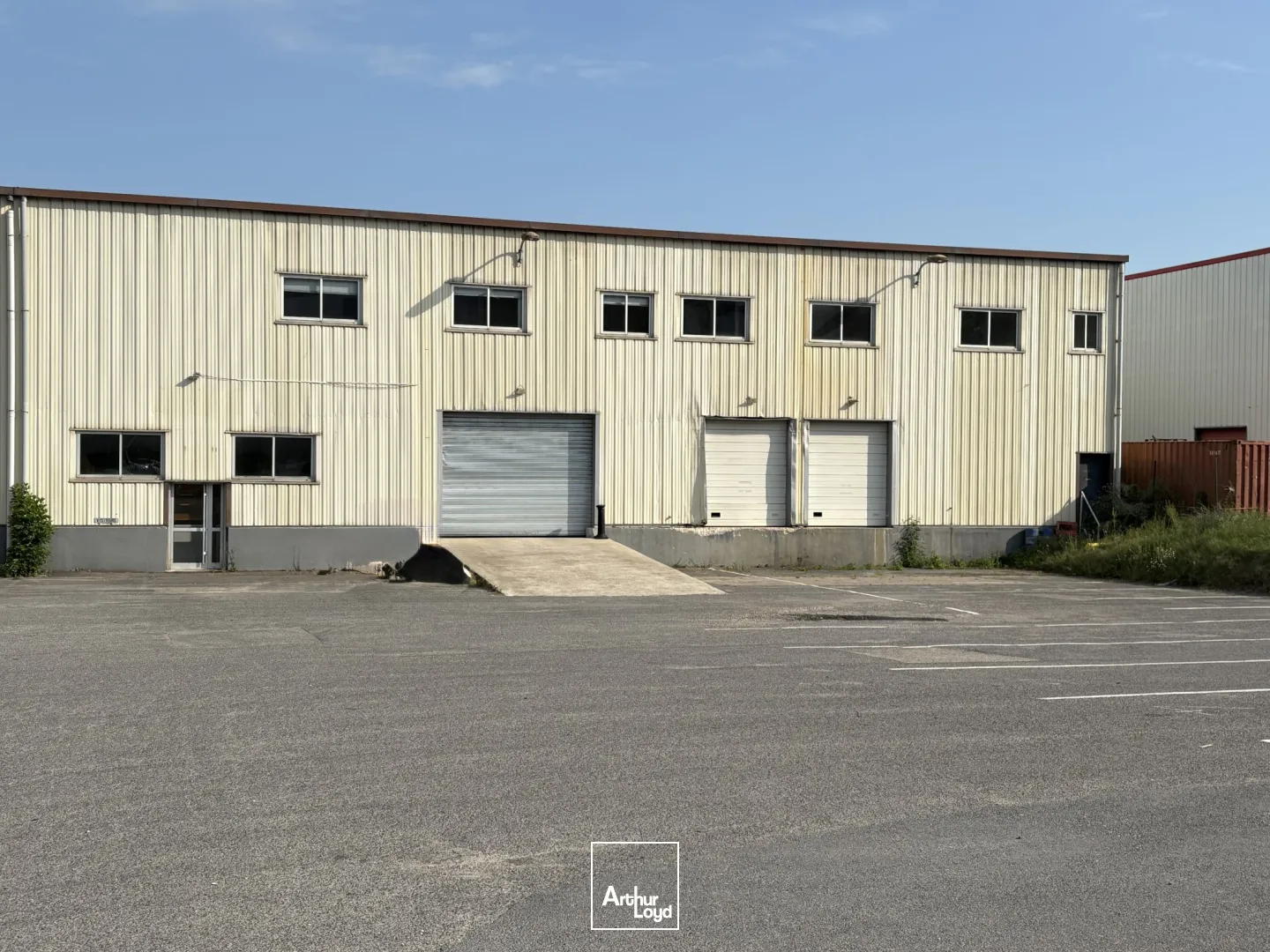 Locaux d'activité & Entrepôts - Vente - ORMES - 45140 - 2458-2458 - 7497635