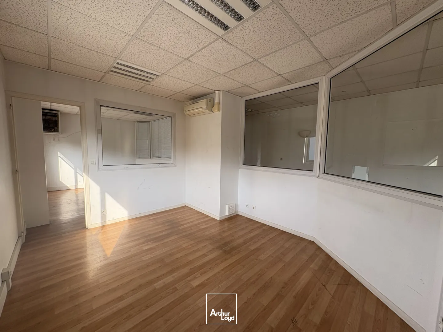 Locaux d'activité & Entrepôts - Vente - ORMES - 45140 - 2458-2458 - 7497638