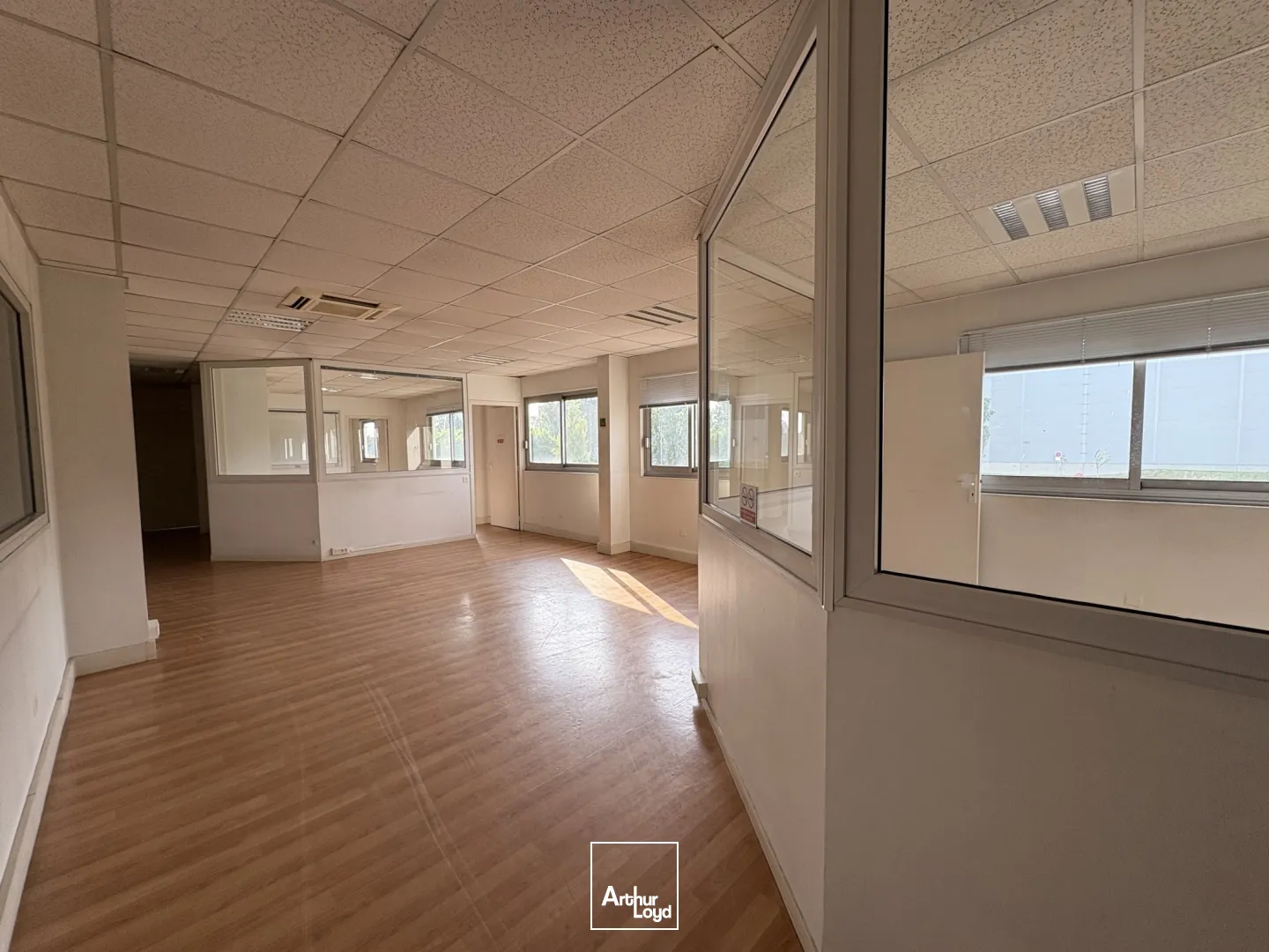 Locaux d'activité & Entrepôts - Vente - ORMES - 45140 - 2458-2458 - 7497637