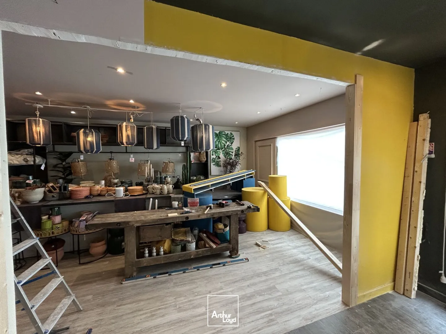 Cession de bail - Local commercial prêt à l'emploi dans une station balnéaire à fort potentiel