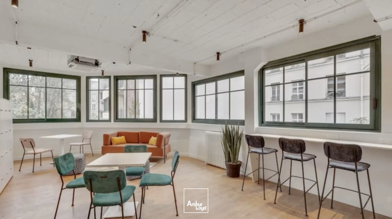 Bureaux A Louer - Deskeo Buttes de Chaumont
