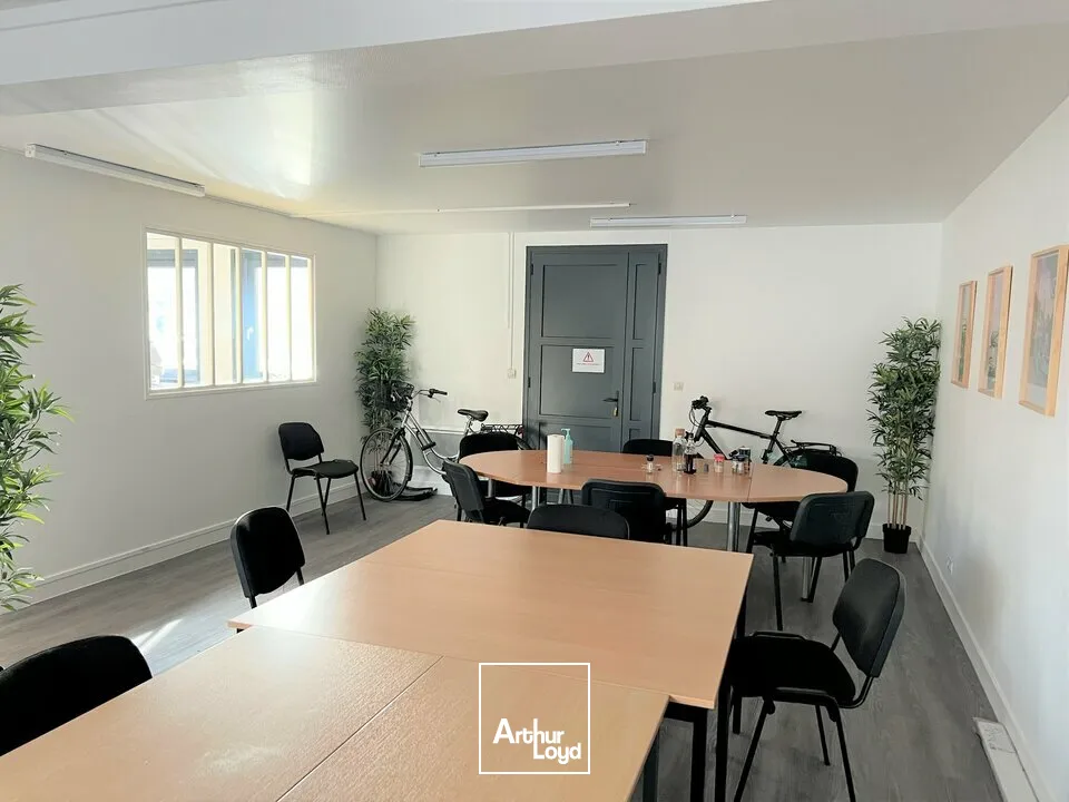 SAINT AVERTIN BUREAUX A LOUER 59 A 118 M² PARKINGS