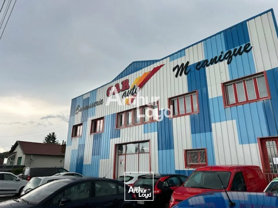EXCLU À LOUER zone Vichy Rhue, local d'activité de plus de 700