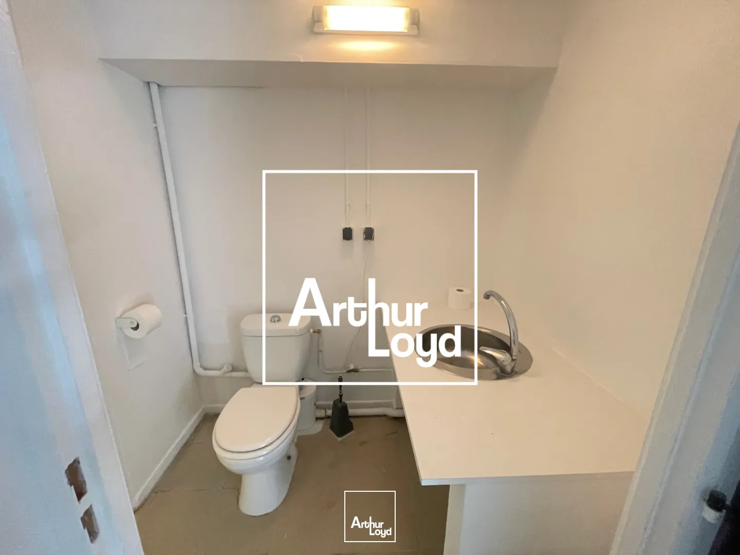 BUREAUX A VENDRE A LOUER - MONTPELLIER POMPIGNANE