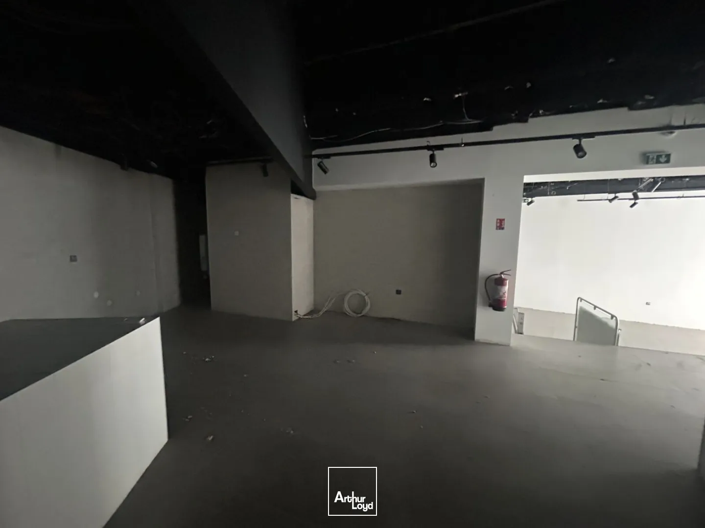 Location local commercial Lille Centre - 550 m² lumineux et accessible