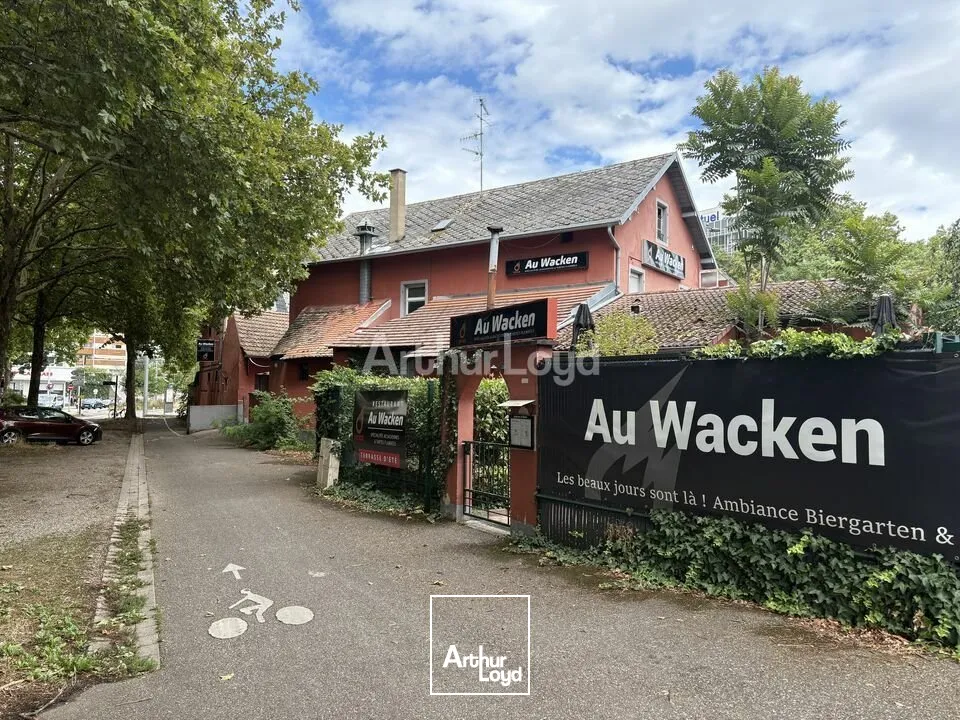 LOCAL COMMERCIAL à VENDRE de 520 m²