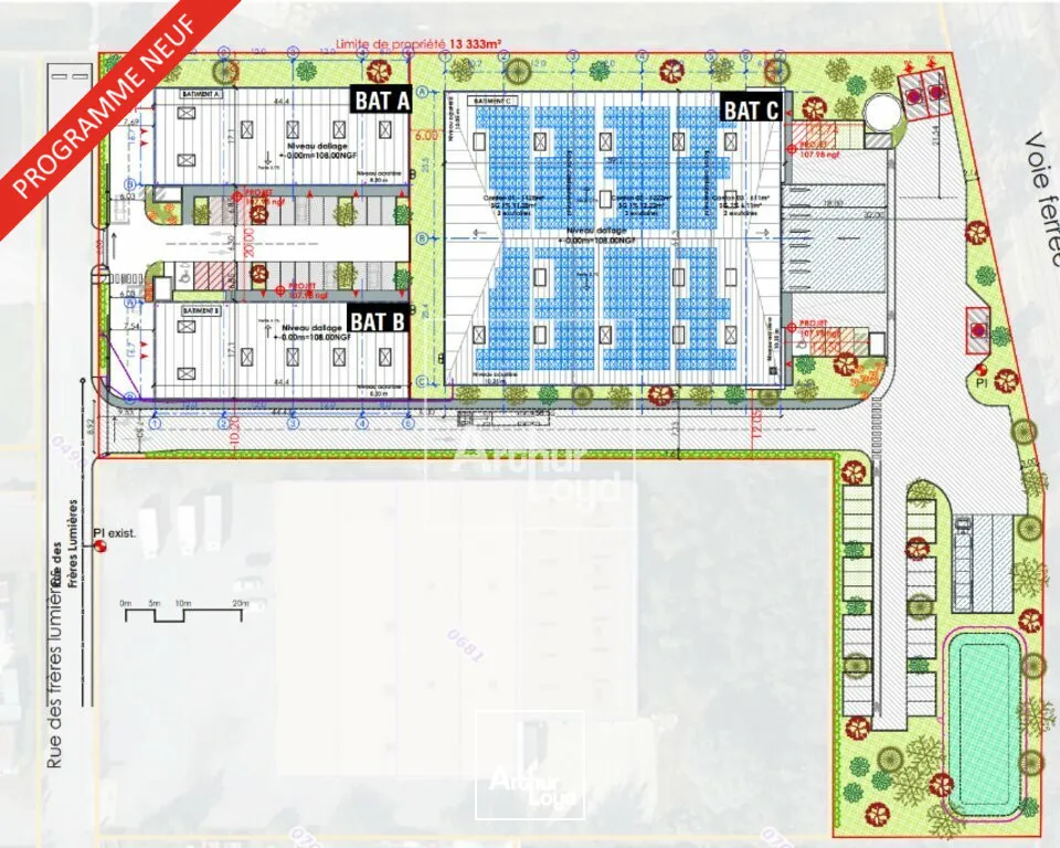 Grande cellule neuve à saisir 