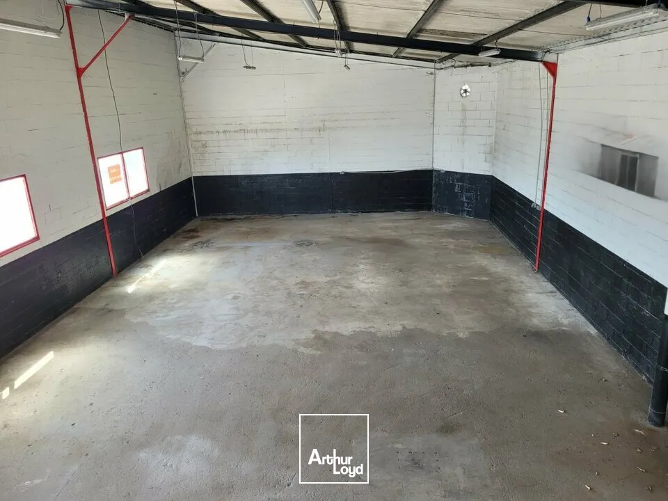 À louer  Local d'activité 230 m²  Zone Acti Sud, La Roche-sur-Yon