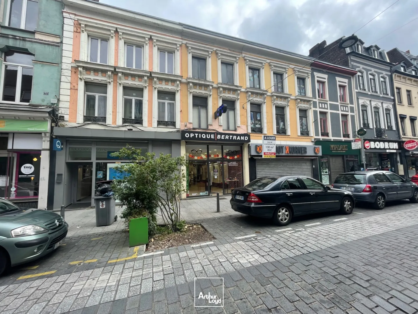 Local commercial à louer ou à vendre Roubaix - 160 m² sur axe passant à fort flux