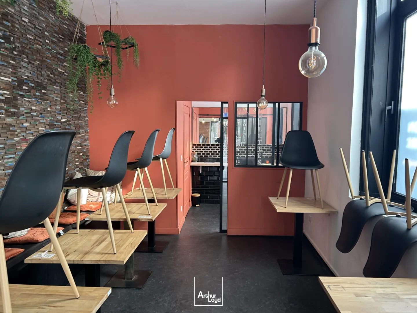 Cession de droit au bail - Local commercial à louer idéalement situé dans le quartier dynamique d'Euratechnologies à Lille