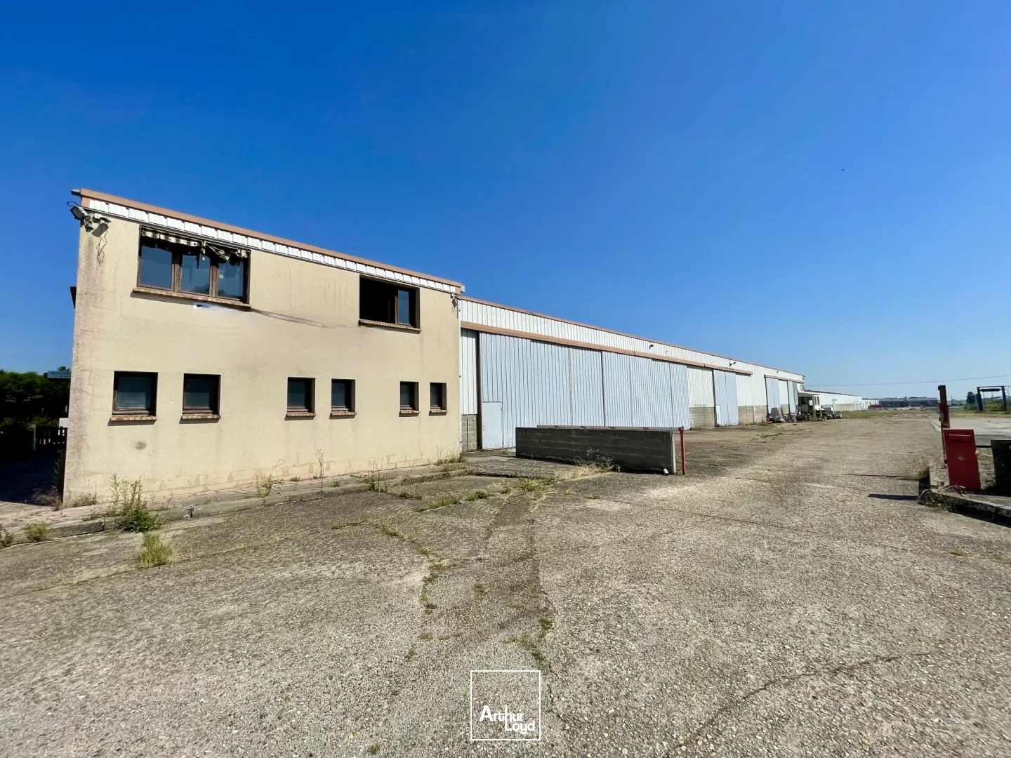 Locaux d'activité à vendre à NAGEL SEEZ MESNIL 27190