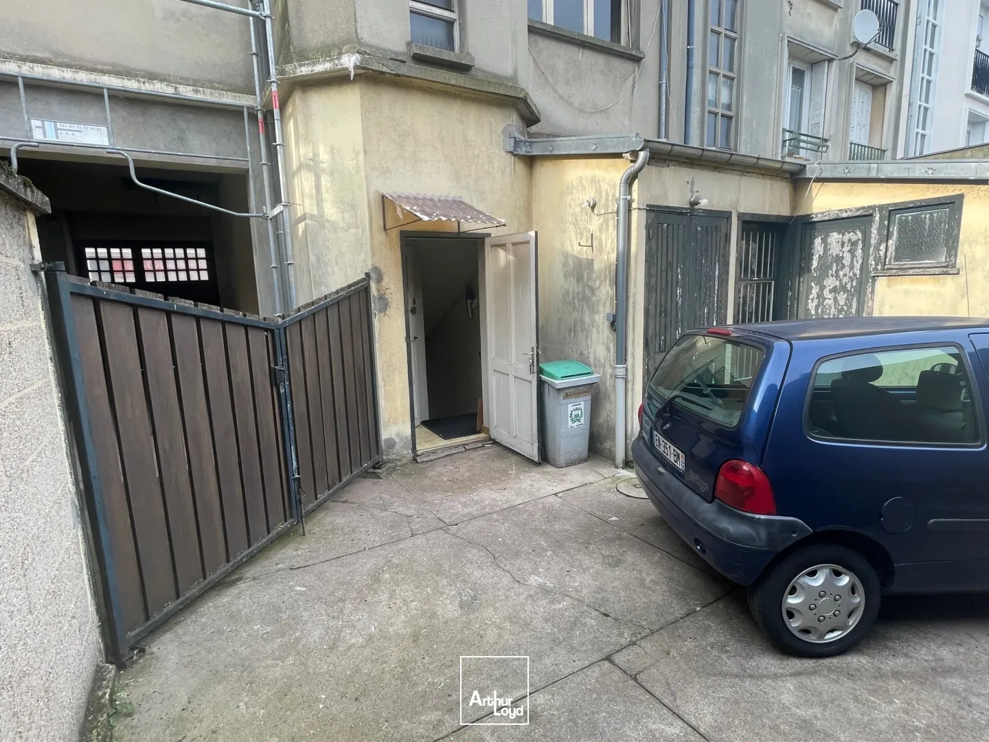 Locaux commerciaux à louer à VERNON 27200