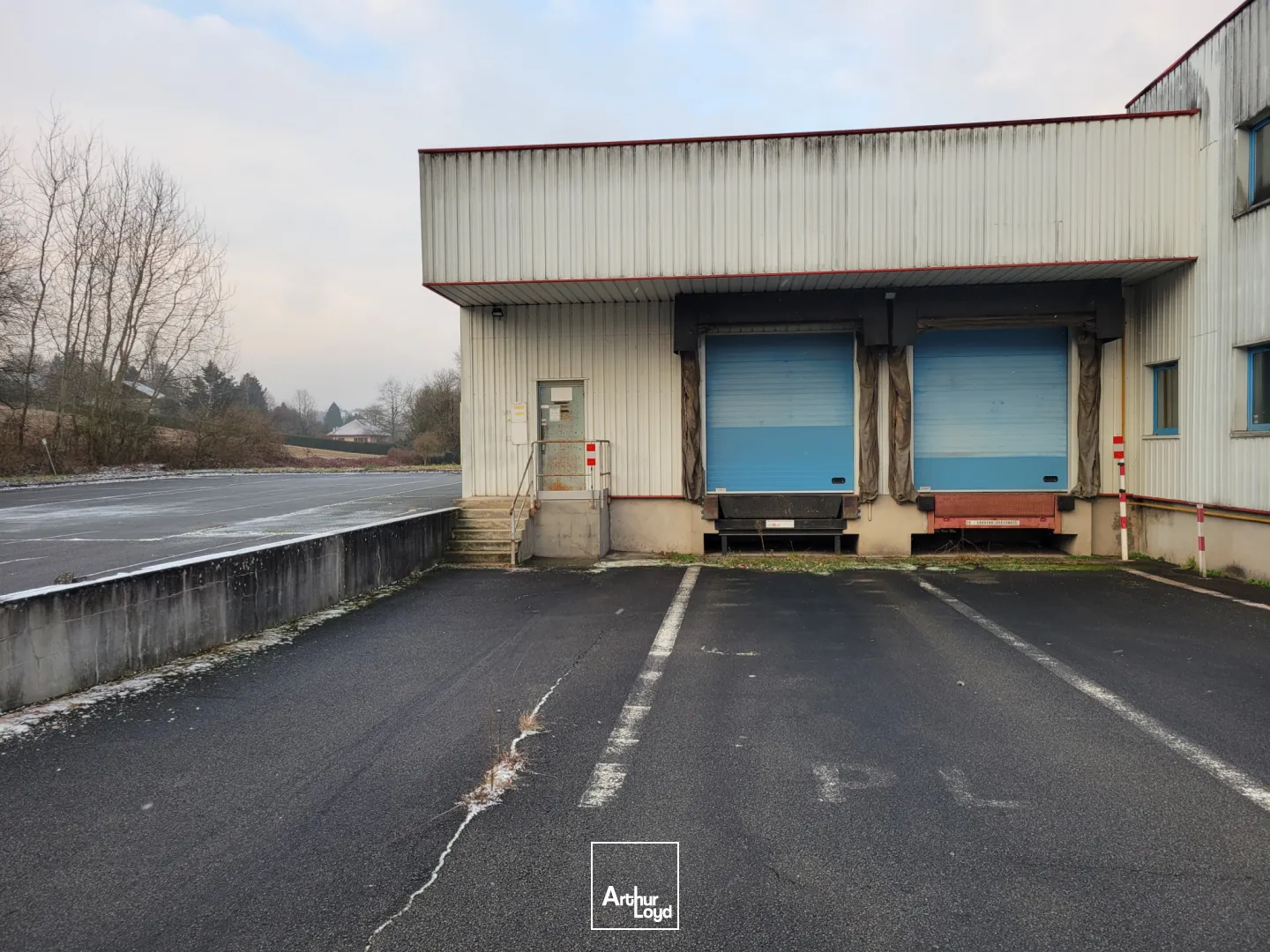 Vends ensemble immobilier zone Technoland