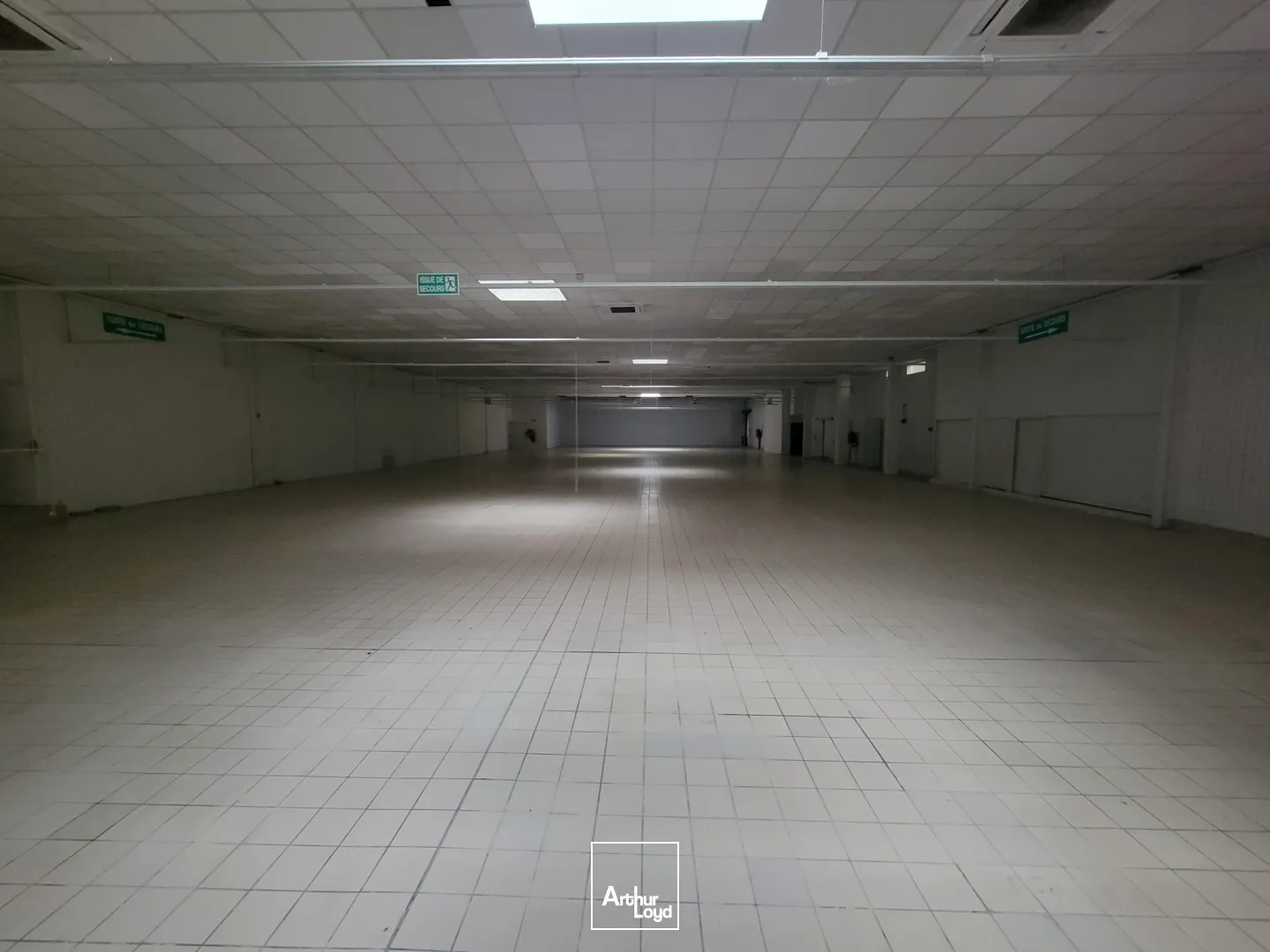 Local commercial à louer en pleine zone des Arbletiers à Audincourt