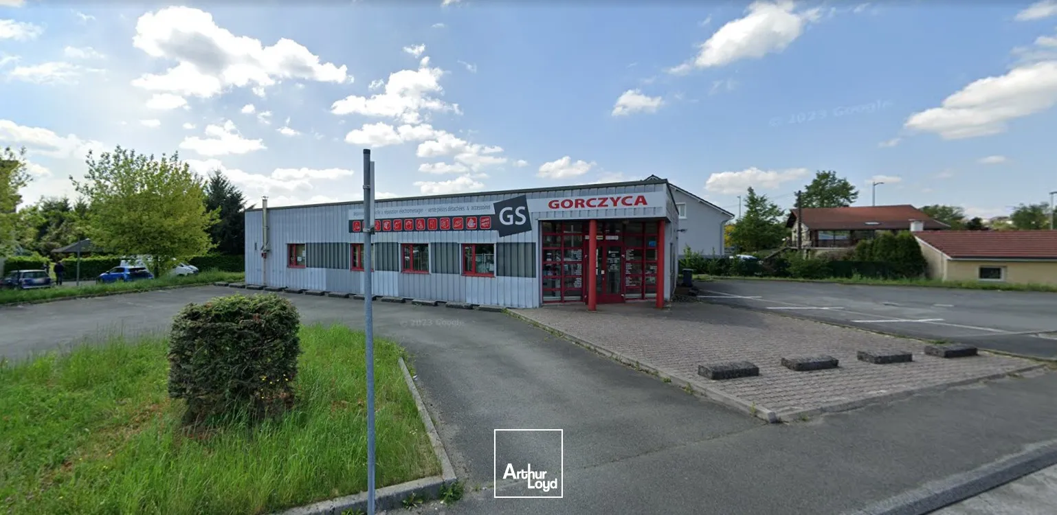 Vends bâtiment 320m2 à TAILLECOURT