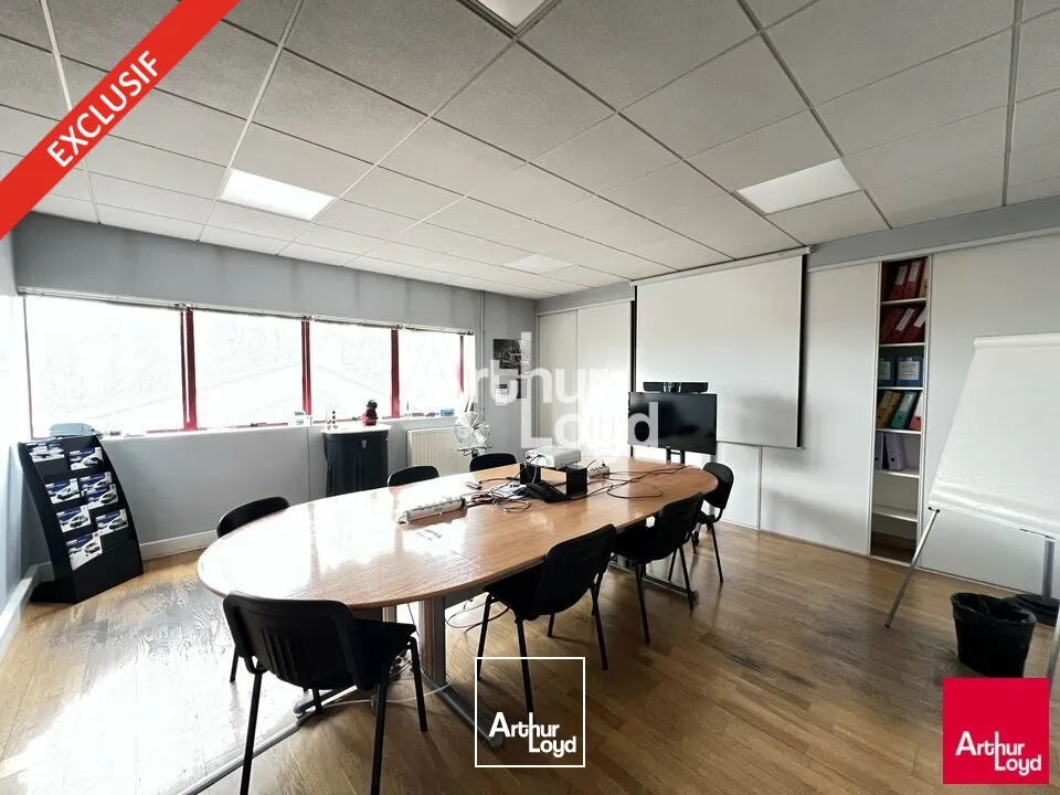 BREAL SOUS MONTFORT - LOCAL D'ACTIVITES A VENDRE - 7 320 M² DIVISIBLES