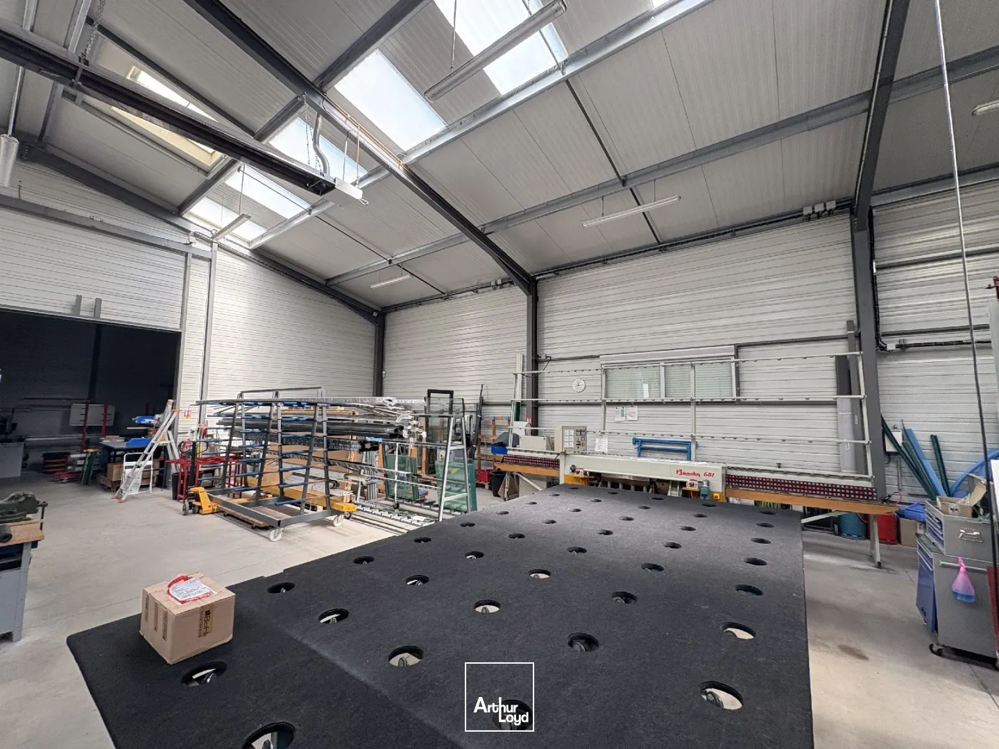 Bâtiment à vendre 550 m2 à Dry près d'Orléans - Loiret (45)