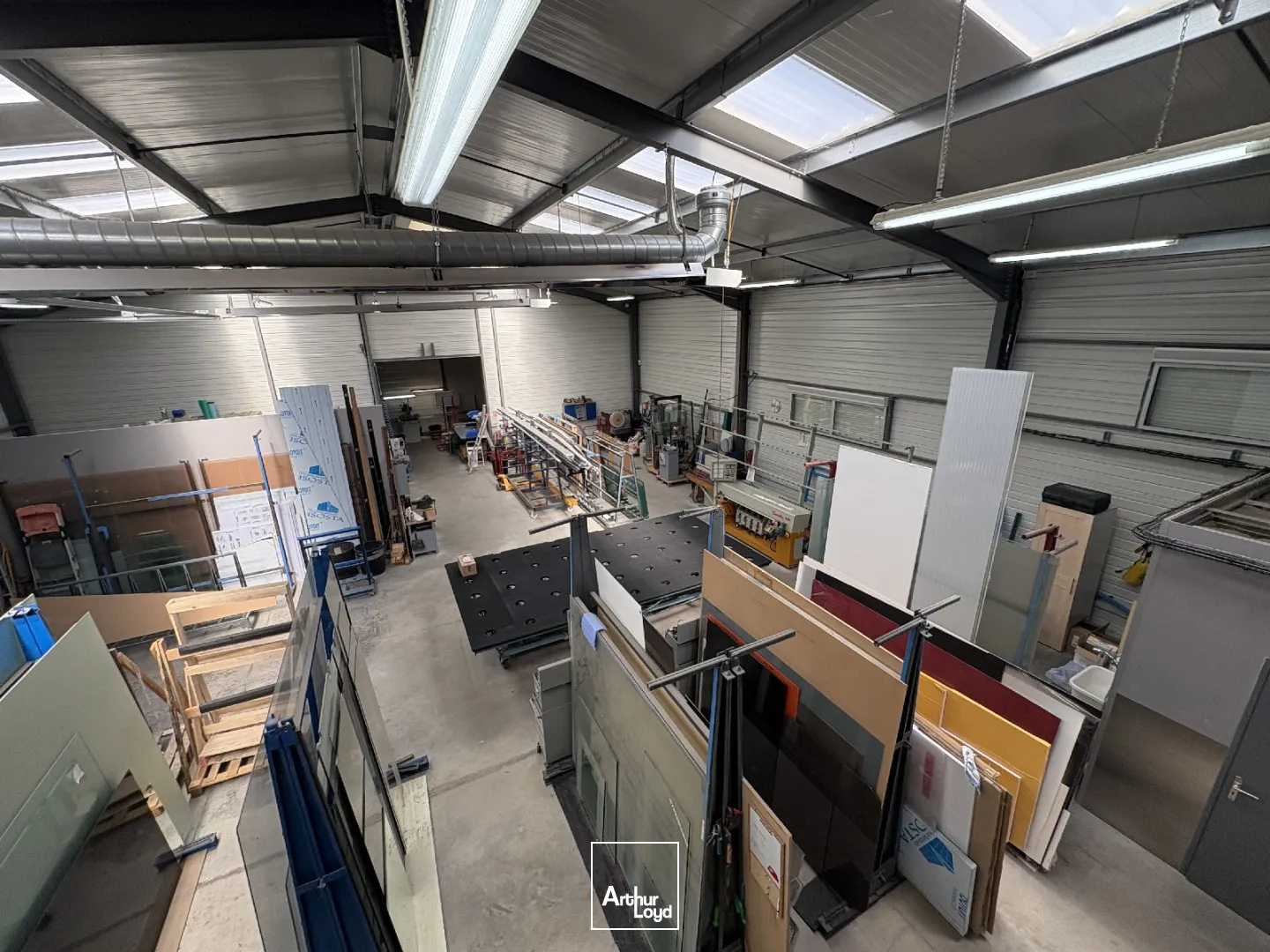 Bâtiment à vendre 550 m2 à Dry près d'Orléans - Loiret (45)