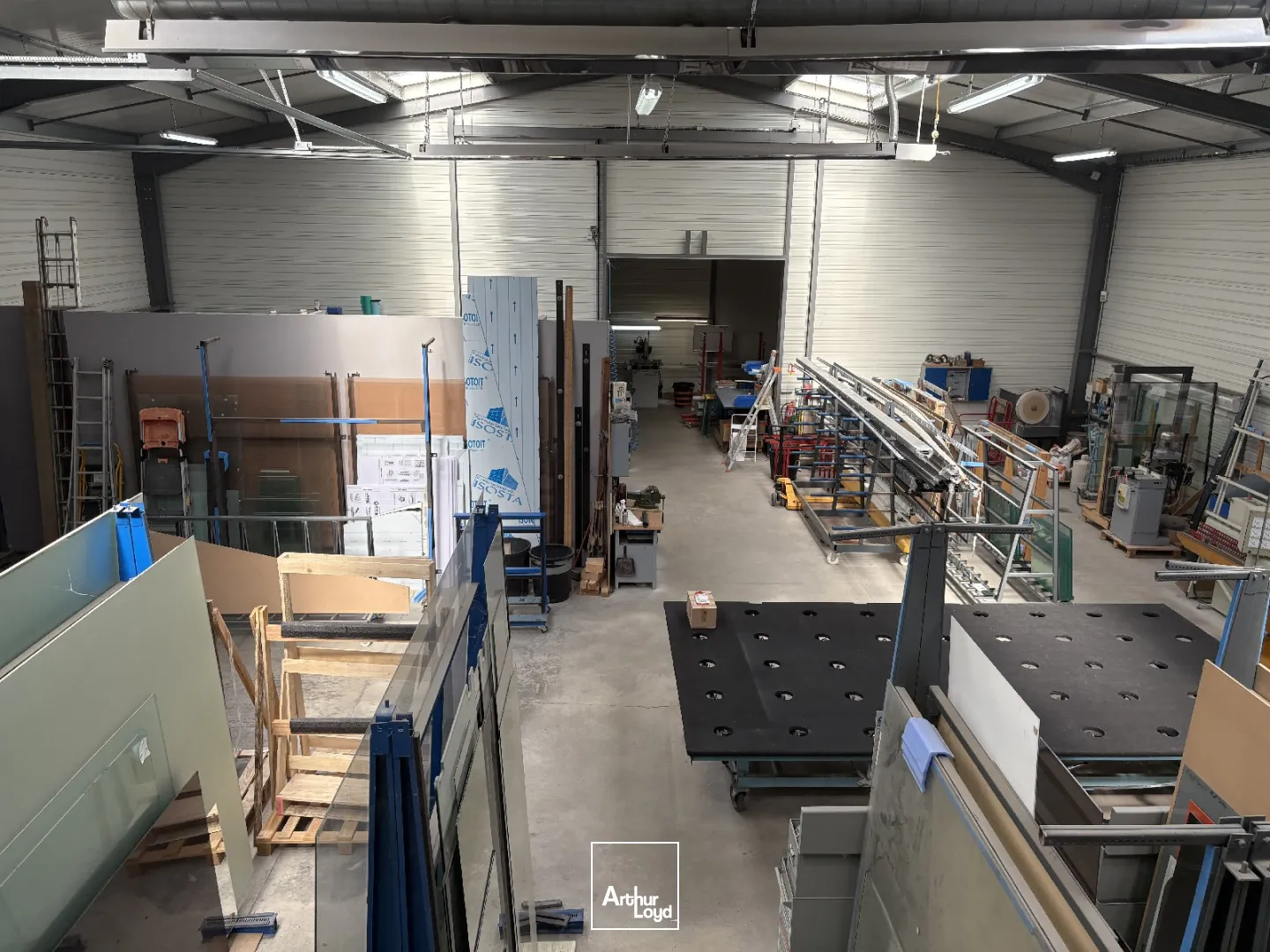 Bâtiment à vendre 550 m2 à Dry près d'Orléans - Loiret (45)