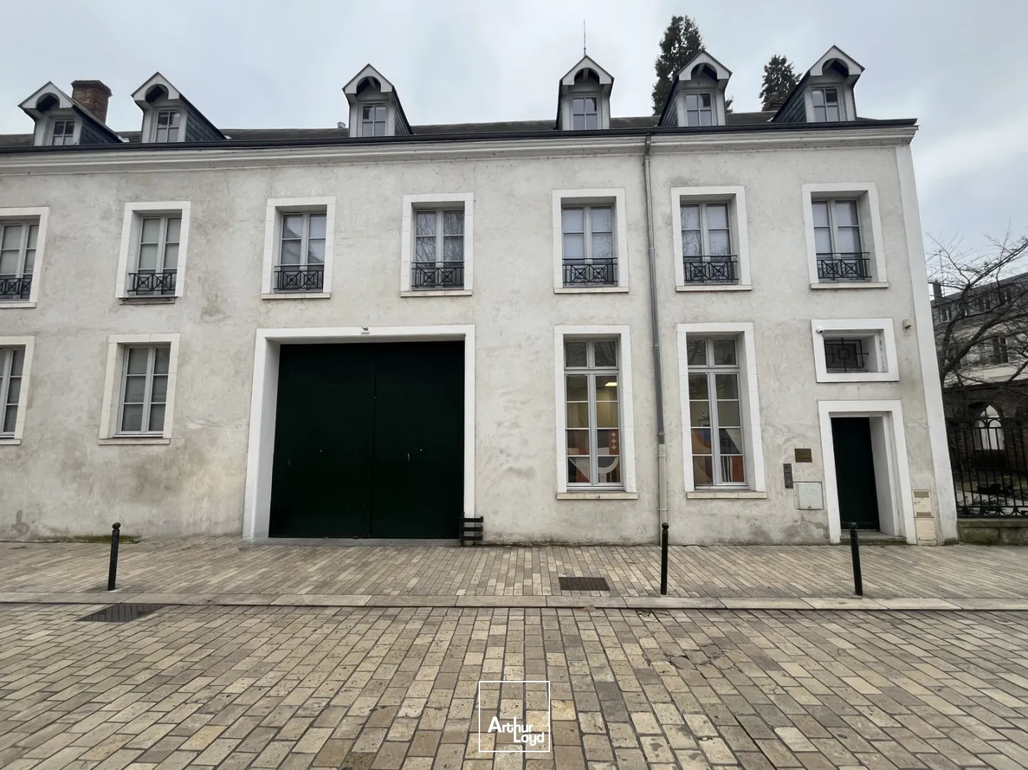 Bureaux à louer Place du Martroi en plein coeur d'Orléans 78 m2 - Loiret (45)