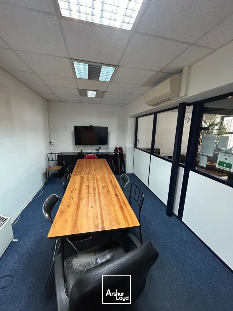 Immeuble mixte à vendre bureaux/habitation en pleine propriété - Centre-ville - Hyères