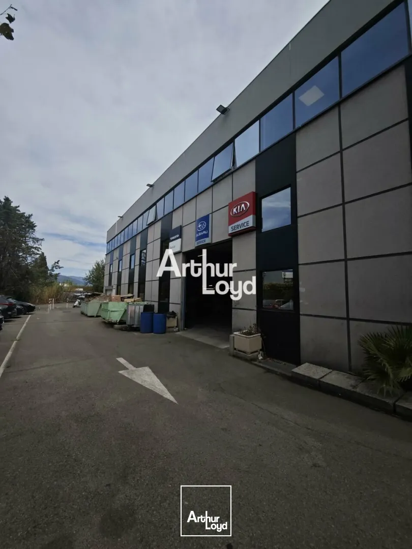 BUREAUX OU LOCAL COMMERCIAL ERP A LOUER SUR NICE 939M²