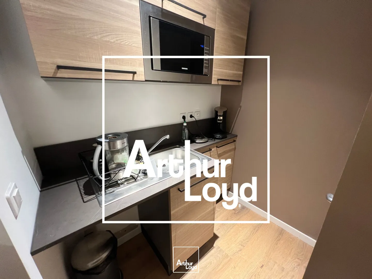 BUREAUX NEUFS 166 M² - FREJORGUES OUEST MAUGUIO