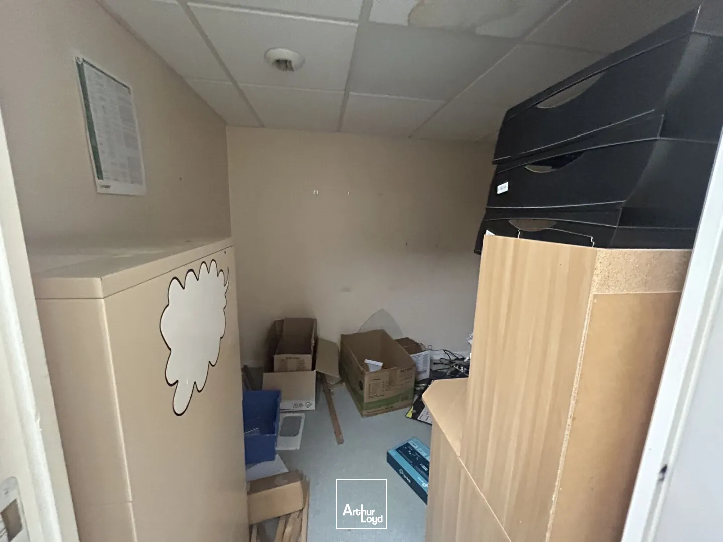 Local commercial à louer Lille - 110 m² avec extraction et parking - Emplacement stratégique proche