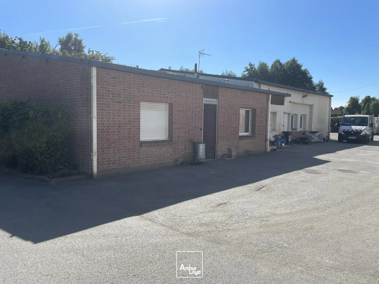 Bureaux et atelier à vendre - A21 - LENS