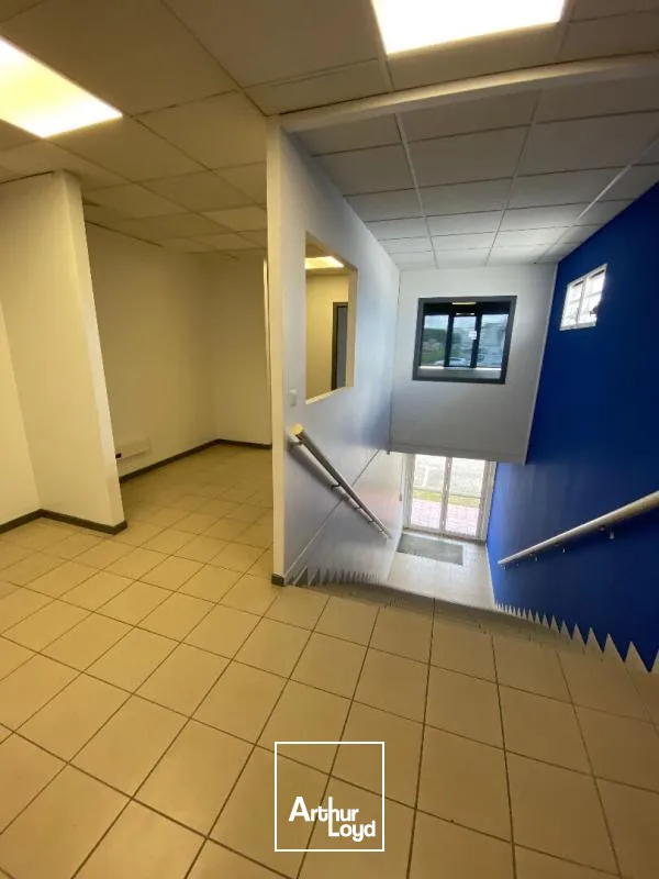 Bureaux 118 m2 Le Lamentin