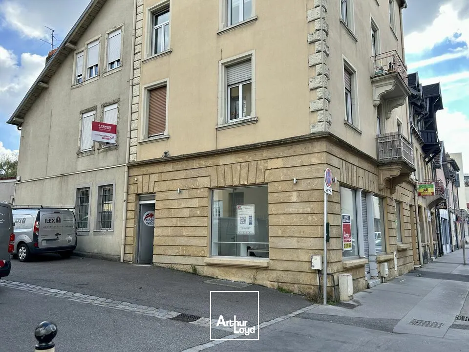 BUREAUX à VENDRE de 115 m²