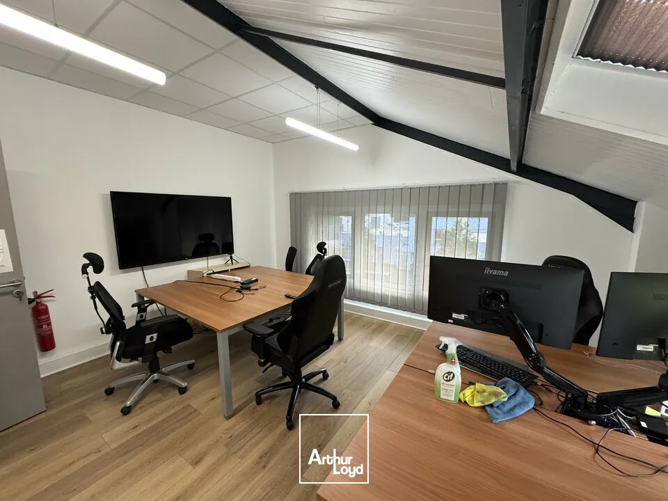 SAINT AVERTIN BUREAUX A VENDRE 234 M² PARKINGS PARFAIT ETAT OPPORTUNITE