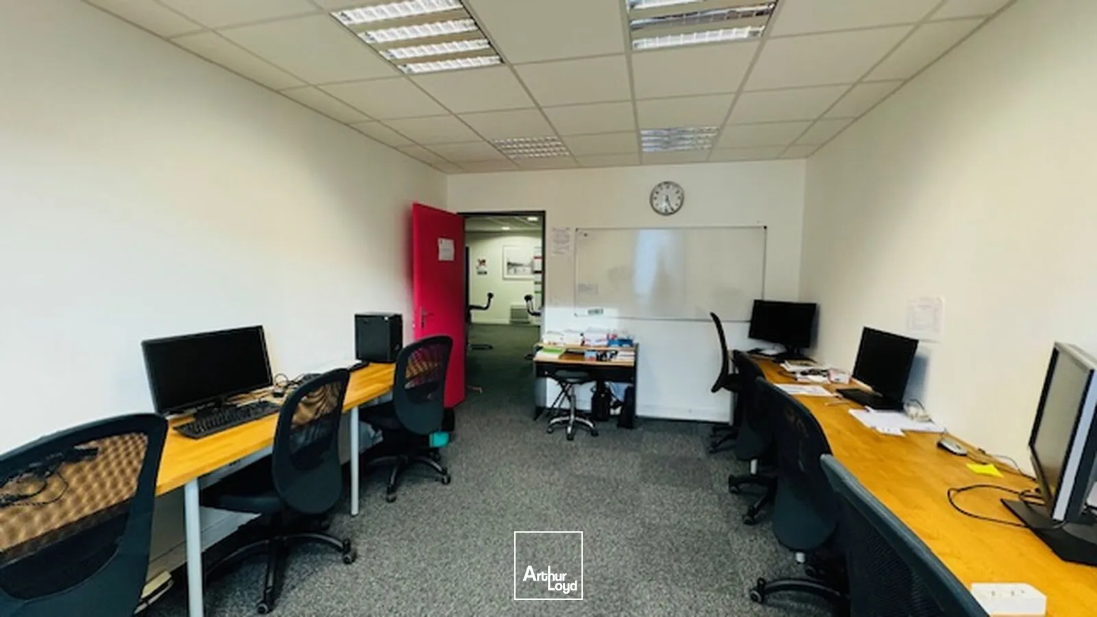 BUREAUX A VENDRE A LOUER BREST 260 M²